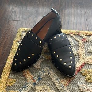Joke Taron Black Leather Loafers with Gold Studs. Size 7 - gently worn